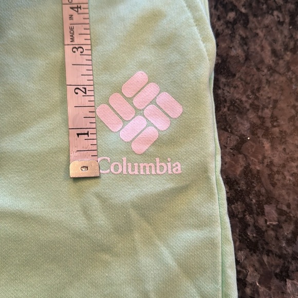 Columbia bright green shorts NWT XXL - Picture 8 of 12